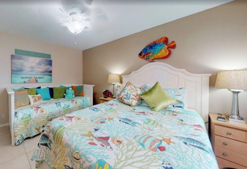 195photo_5996906868418661420_y