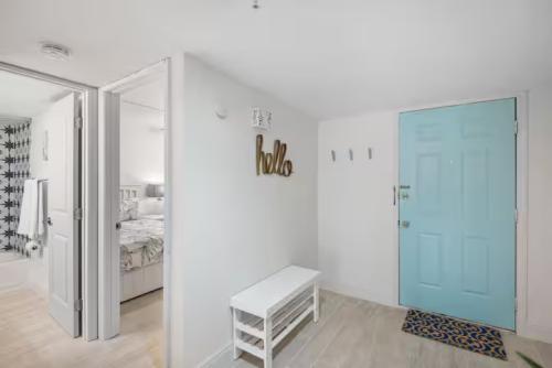 1c7cc16f-4ae9-449c-a51a-7c57b76c7392