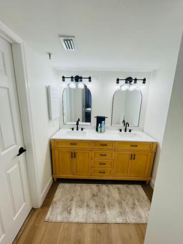 1ecf7ba5-2fa0-4bea-8a89-652daeebb41b