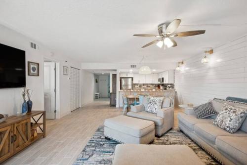 6645ef4ef87-9134-40d2-aa34-64aa2bc6f295