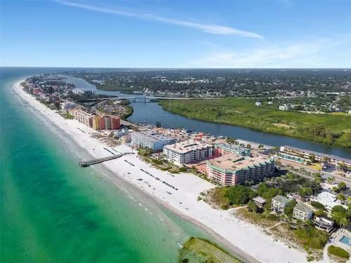 9b2cc128-bb66-4aa0-bb61-24e4c96cf5c2