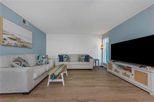 bcfdf880-2ee7-4bc8-9ccc-d7e281a0c7c3