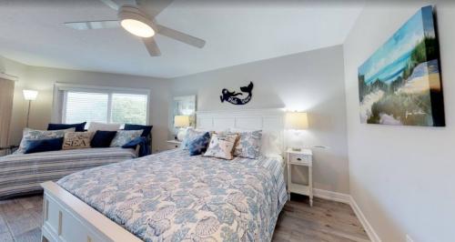 photo_5996906868418661477_y