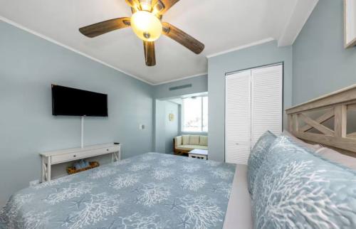 photo_5996906868418661620_y